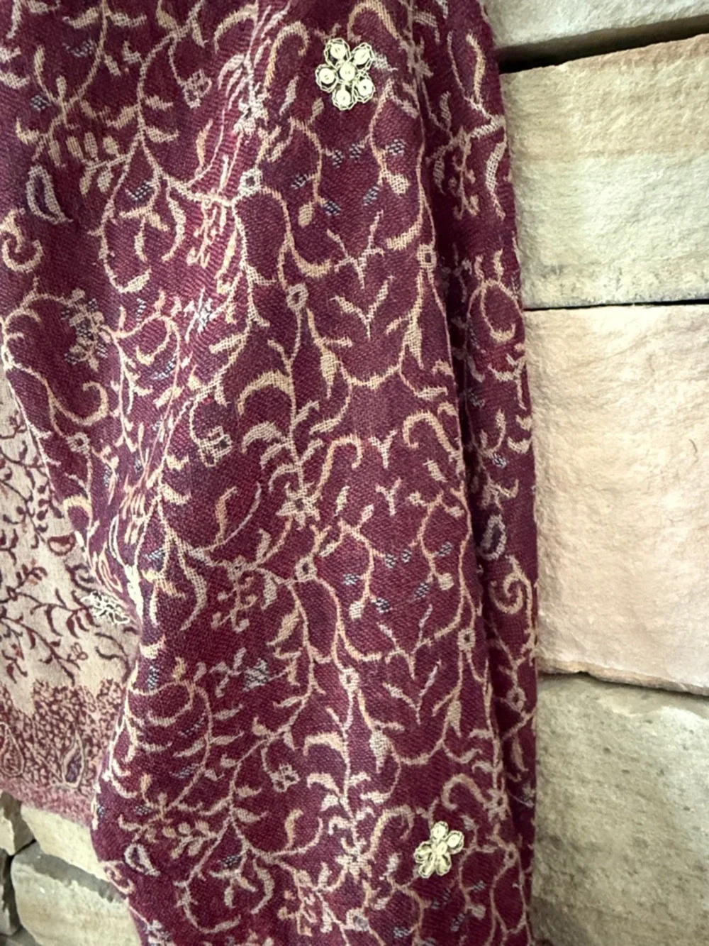 Milson & Louis elegant shawl